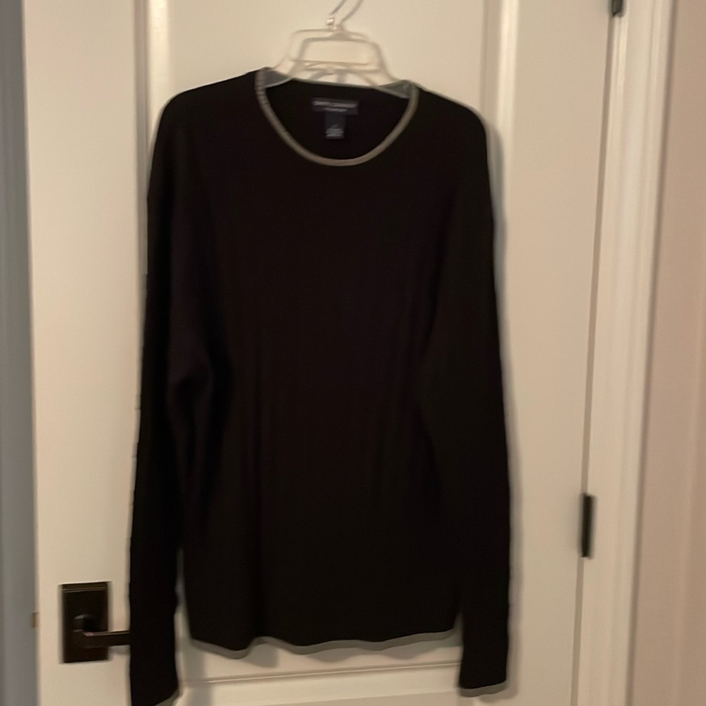Men’s crewneck cotton sweater. 
Bundle items $10 or less for BOGO